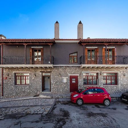 Deluxe Apartments By White Hills Арахова Екстериор снимка